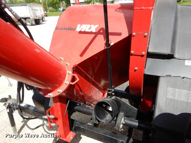 image for item DE8400 Rem VRX grain vacuum