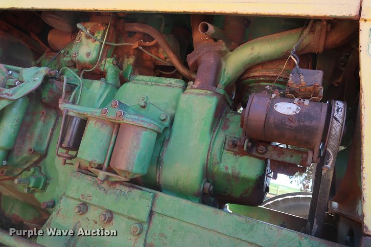 image for item DF4423 1954 John Deere R tractor