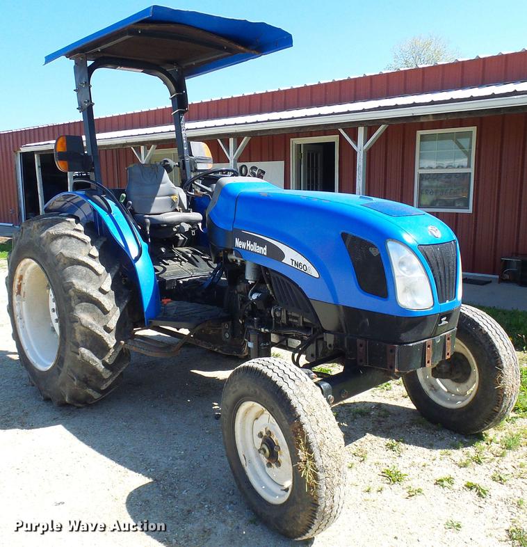 image for item DF7292 2004 New Holland TN60A tractor