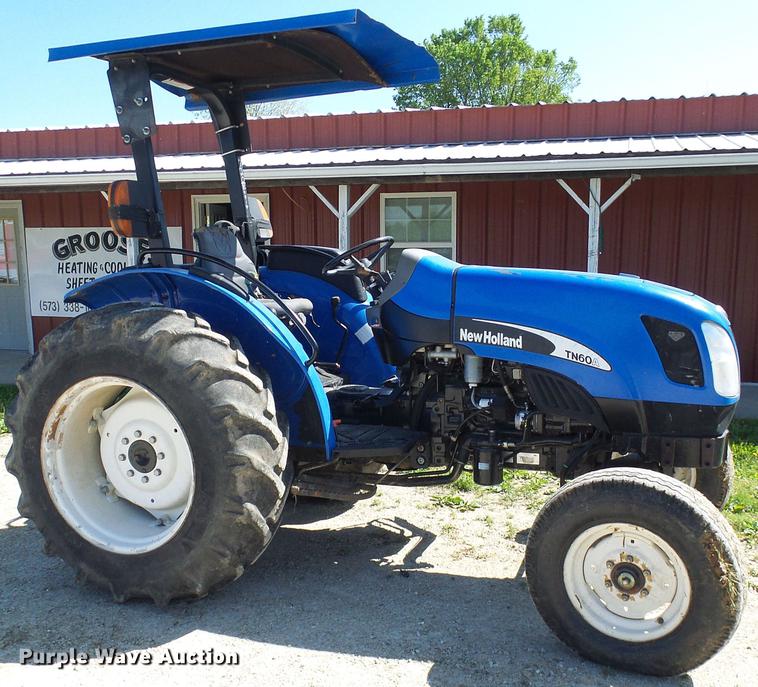 image for item DF7292 2004 New Holland TN60A tractor