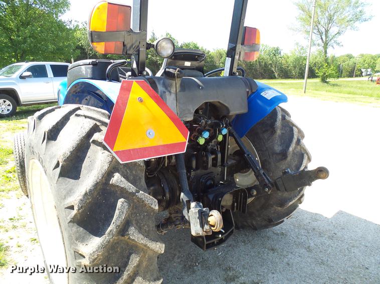 image for item DF7292 2004 New Holland TN60A tractor