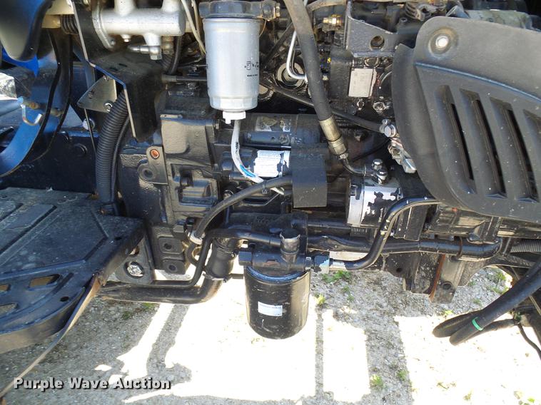 image for item DF7292 2004 New Holland TN60A tractor