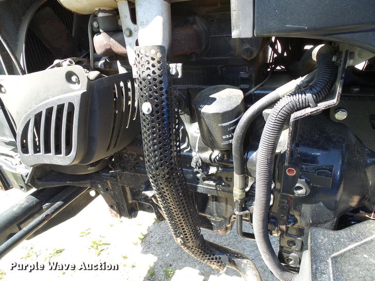 image for item DF7292 2004 New Holland TN60A tractor