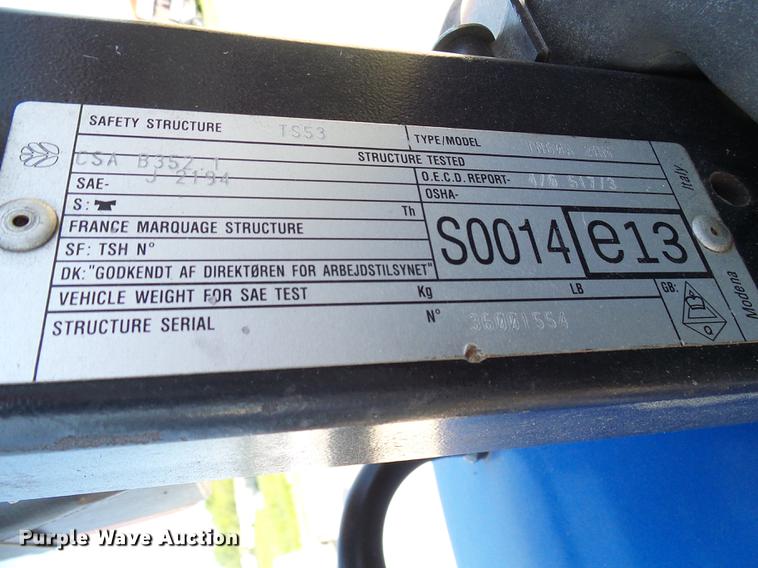 image for item DF7292 2004 New Holland TN60A tractor