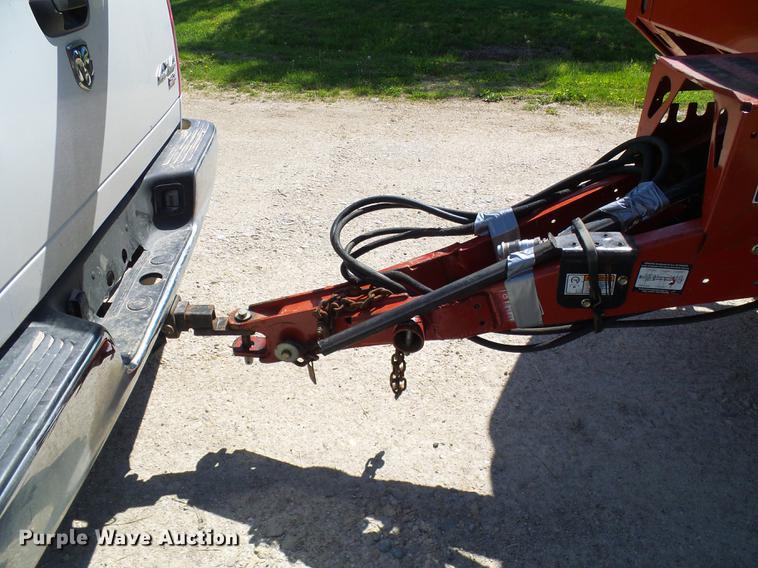 image for item DF7293 2008 New Holland BR7090 round baler