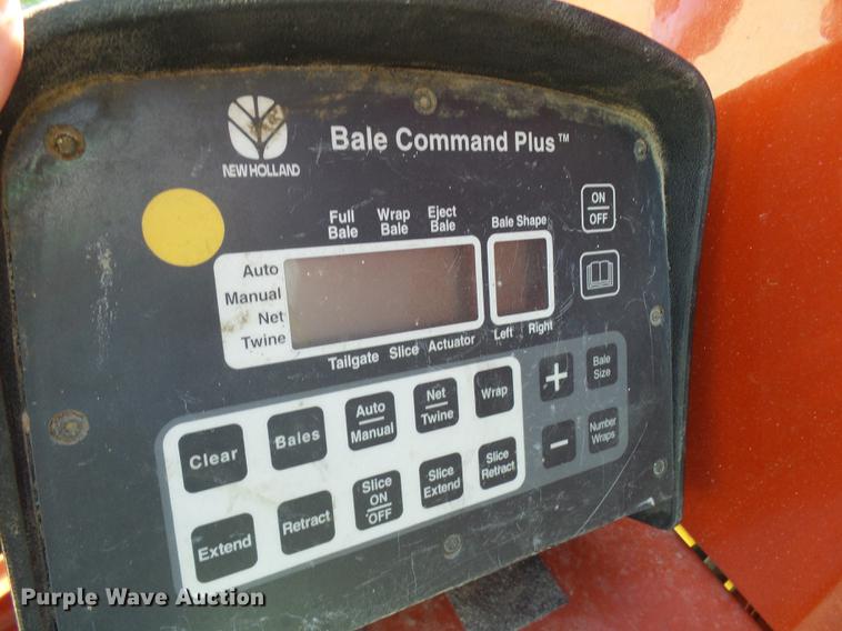 image for item DF7293 2008 New Holland BR7090 round baler