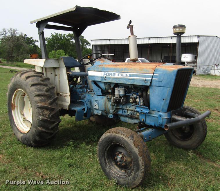 image for item DF8049 1987 Ford 5900 tractor