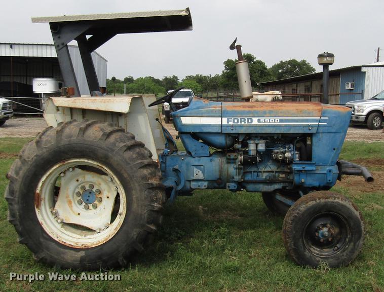 image for item DF8049 1987 Ford 5900 tractor