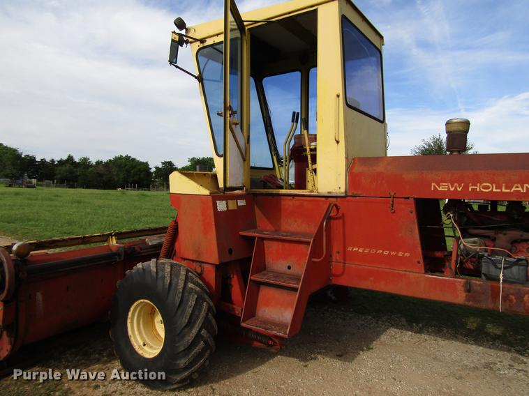 image for item DF8055 New Holland 910 windrower