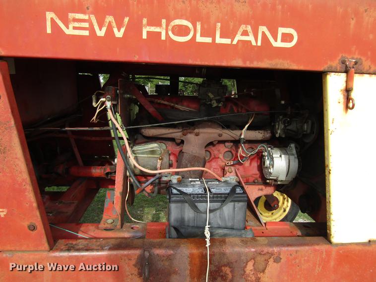 image for item DF8055 New Holland 910 windrower
