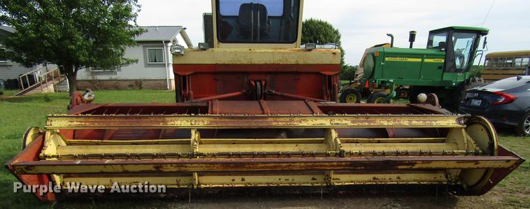 image for item DF8055 New Holland 910 windrower