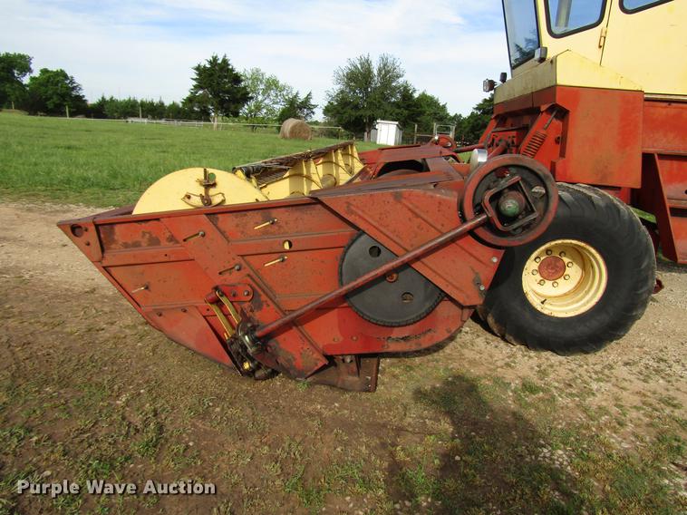 image for item DF8055 New Holland 910 windrower