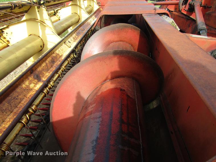 image for item DF8055 New Holland 910 windrower