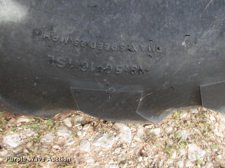 image for item DF8055 New Holland 910 windrower