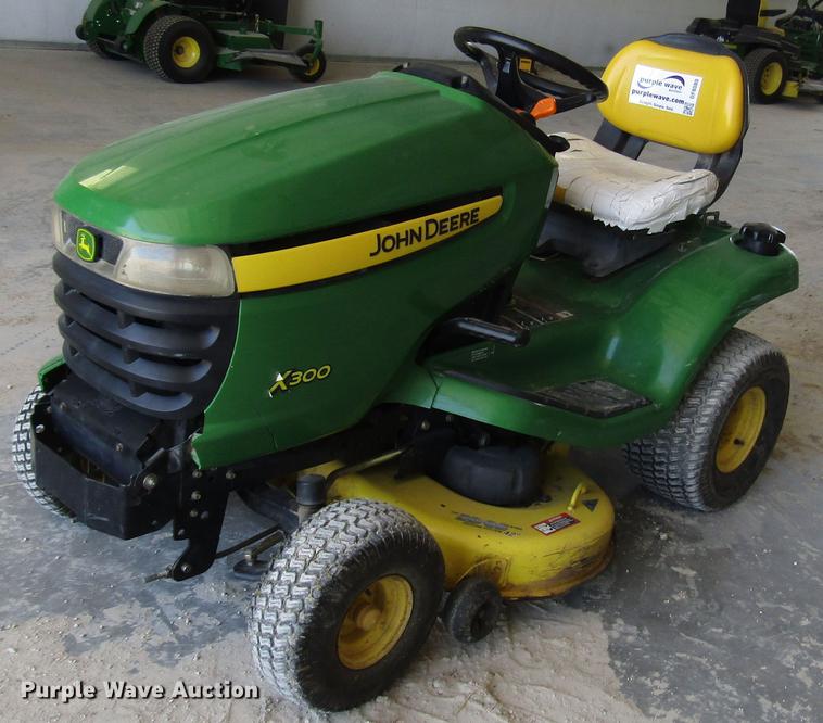 image for item DF8080 2007 John Deere X300 lawn mower
