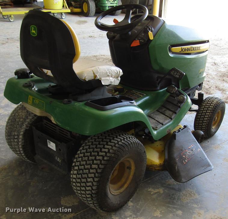 image for item DF8080 2007 John Deere X300 lawn mower