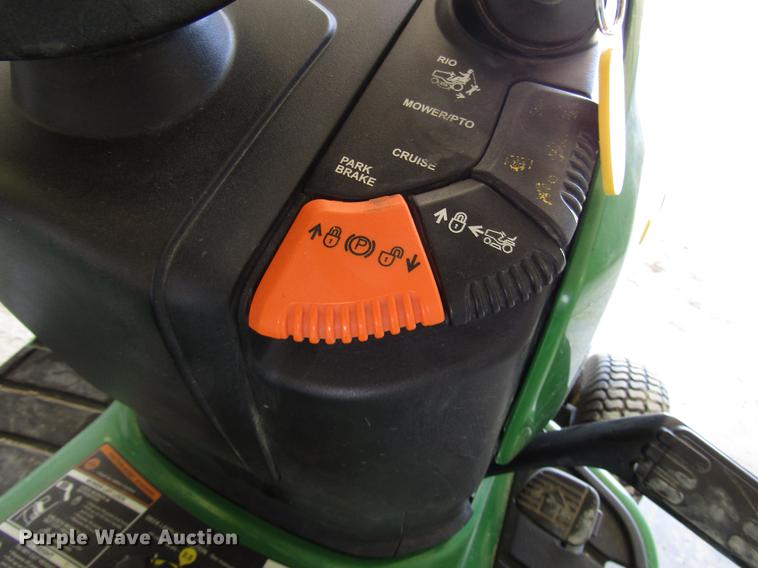 image for item DF8080 2007 John Deere X300 lawn mower