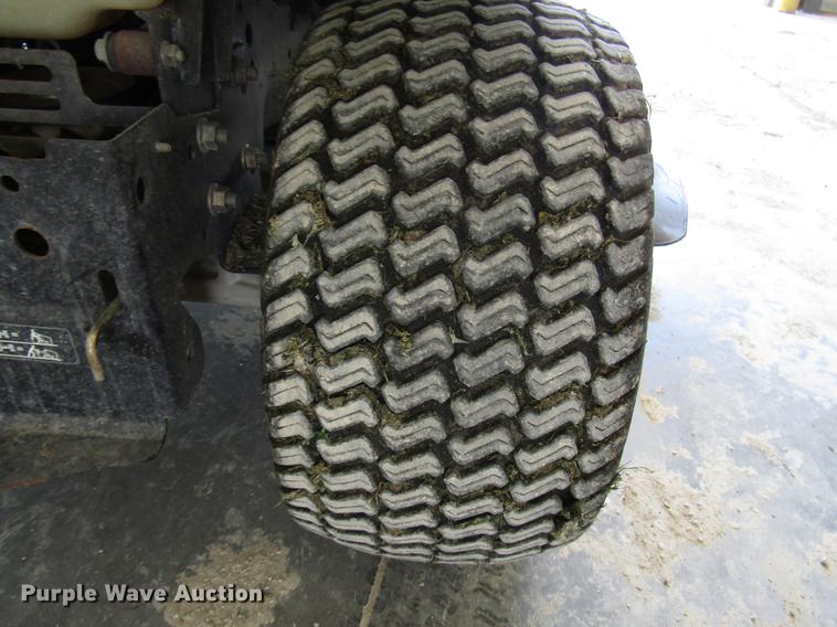 image for item DF8080 2007 John Deere X300 lawn mower