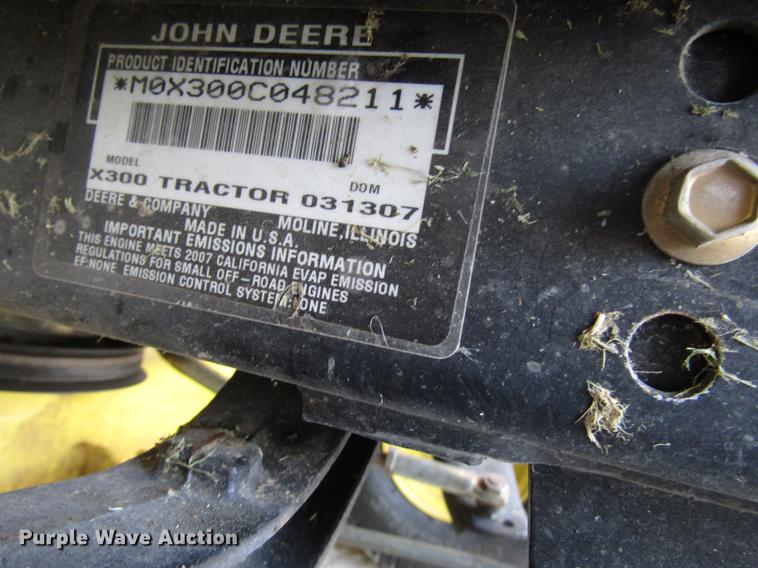 image for item DF8080 2007 John Deere X300 lawn mower