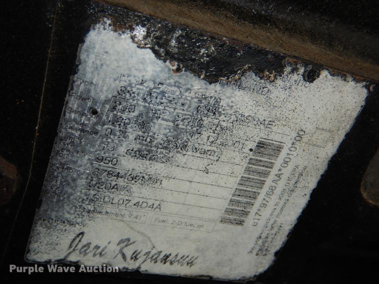 image for item DG1061 2002 Massey-Ferguson 8250 MFWD tractor