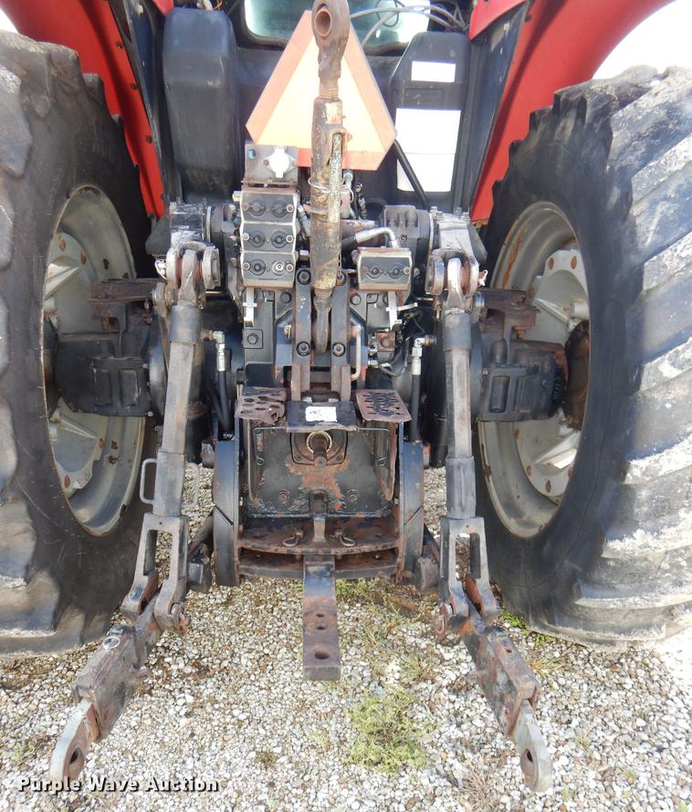 image for item DG1061 2002 Massey-Ferguson 8250 MFWD tractor