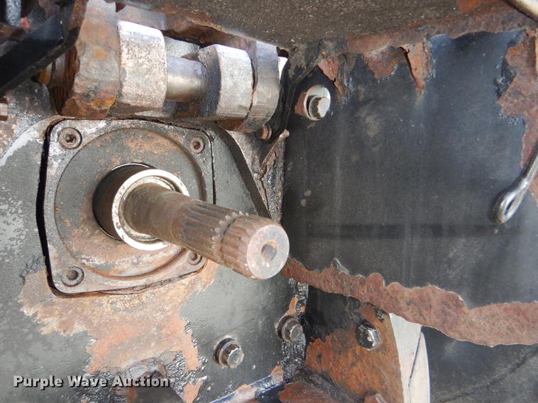 image for item DG1061 2002 Massey-Ferguson 8250 MFWD tractor