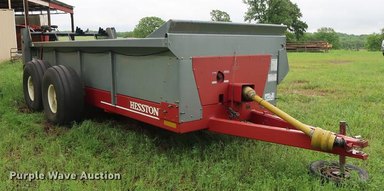 image for item DG3438 2005 Hesston S390 manure spreader