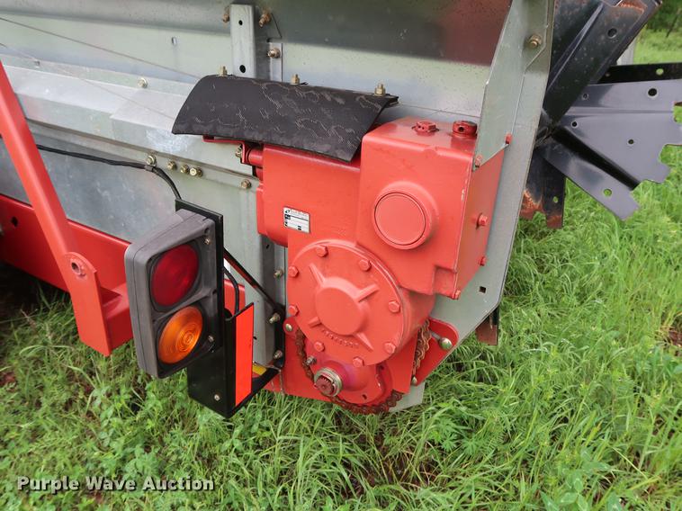 image for item DG3438 2005 Hesston S390 manure spreader