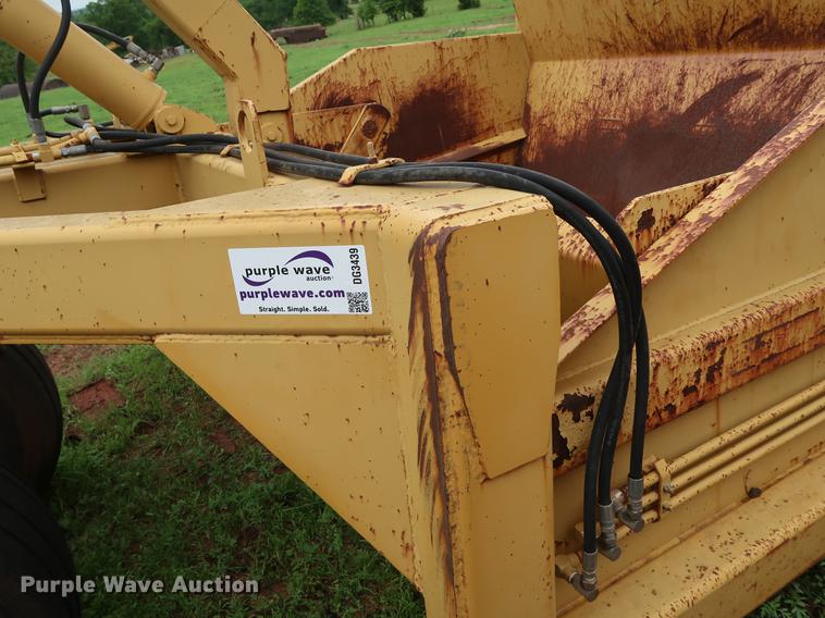 image for item DG3439 Holcomb 1200 scraper