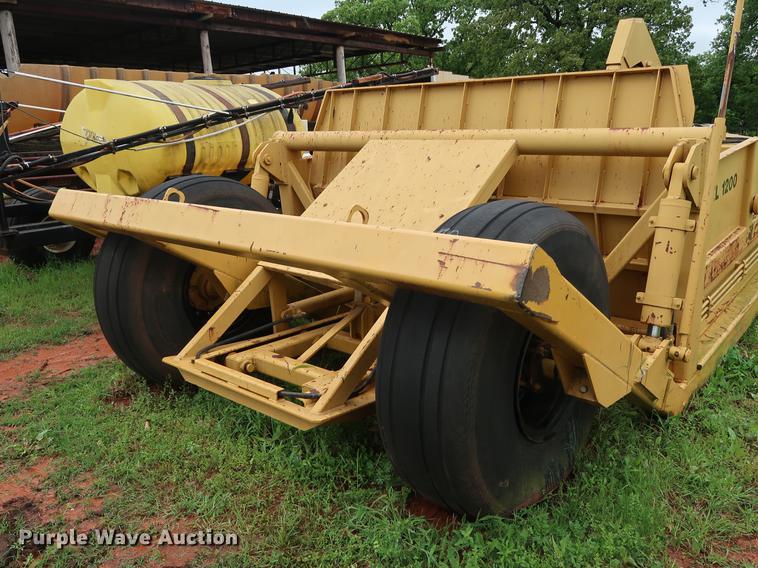 image for item DG3439 Holcomb 1200 scraper