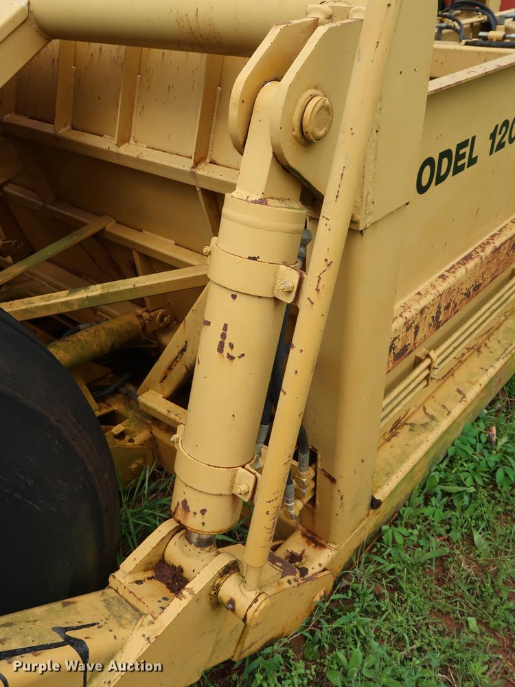 image for item DG3439 Holcomb 1200 scraper