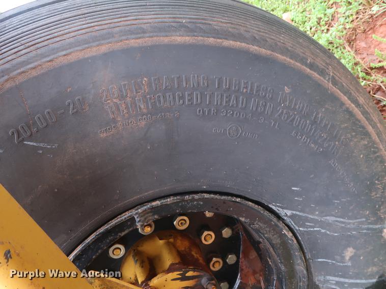 image for item DG3439 Holcomb 1200 scraper