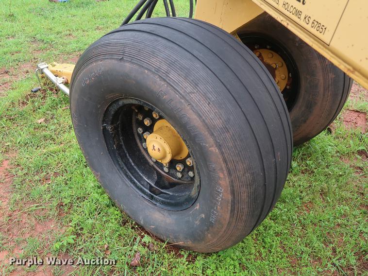 image for item DG3439 Holcomb 1200 scraper