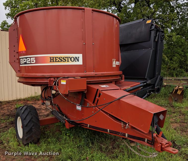image for item DG3441 Hesston BP25 bale processor