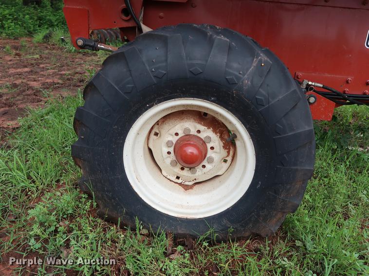 image for item DG3441 Hesston BP25 bale processor