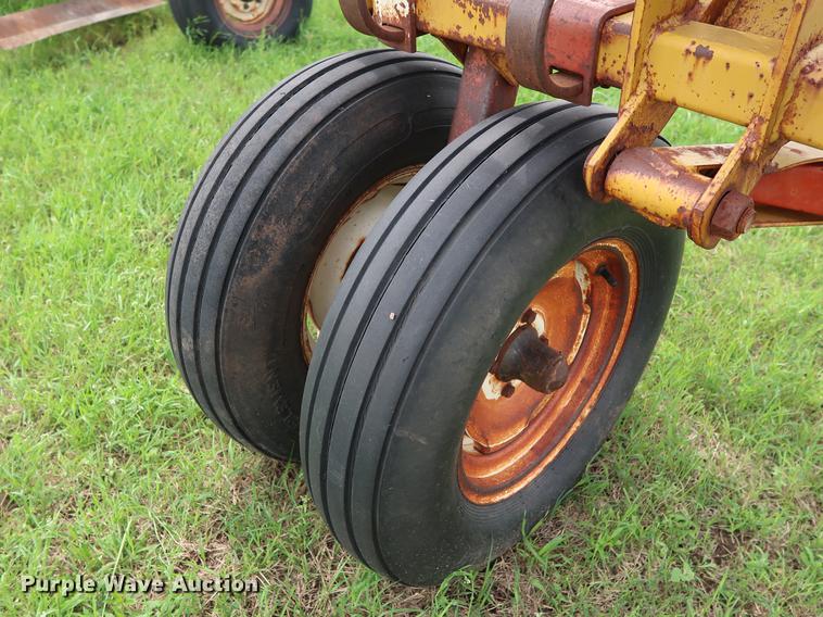 image for item DG3449 Kent 336 hydra-cultivator spring tooth harrow