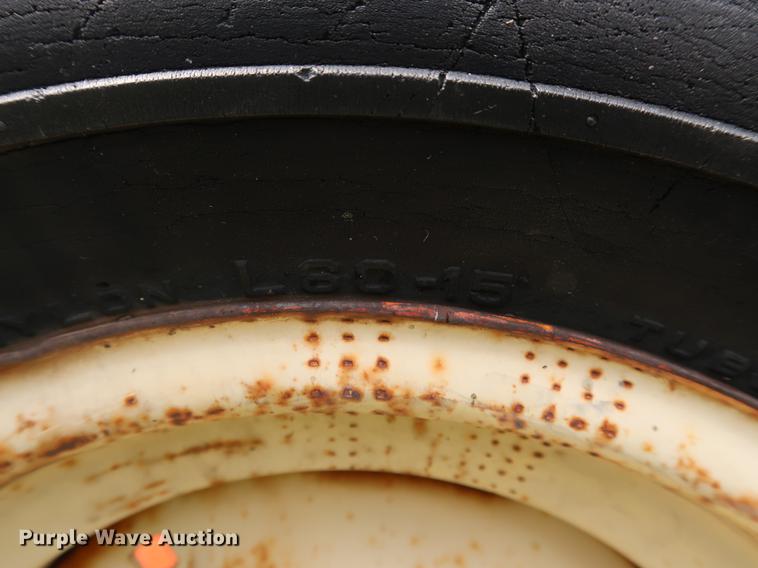 image for item DG3450 Case IH 618 six bottom plow