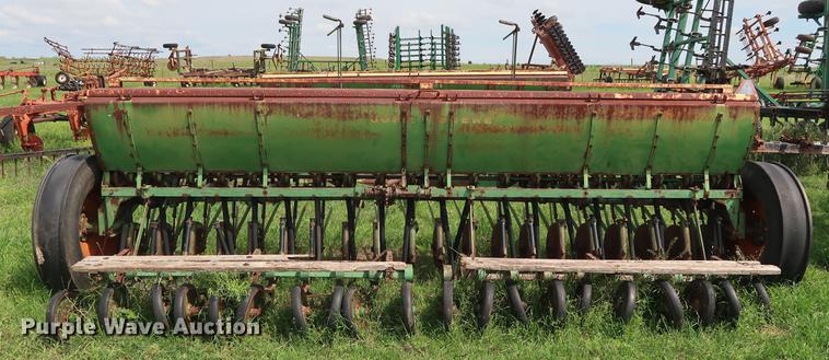 image for item DG3451 (2) John Deere 208 grain drills