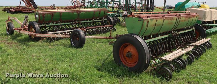 image for item DG3451 (2) John Deere 208 grain drills