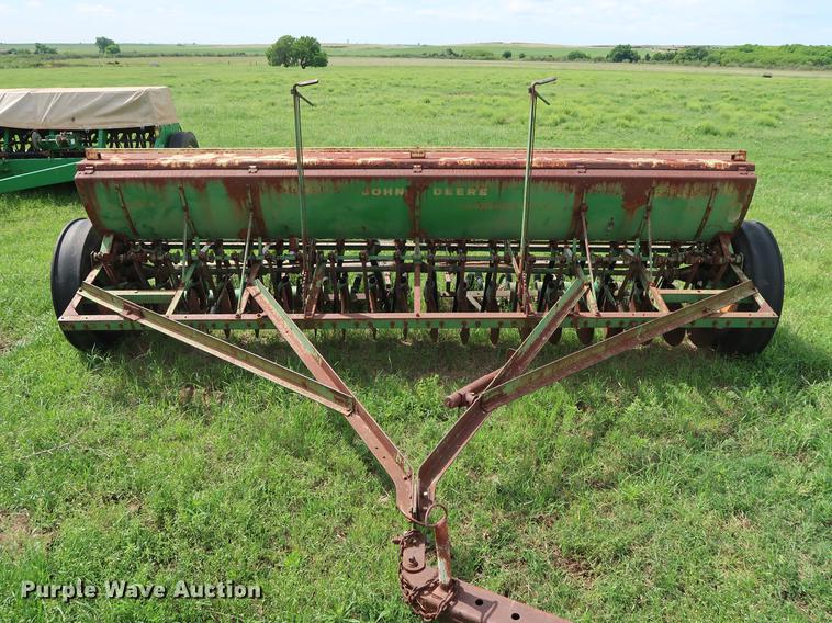 image for item DG3451 (2) John Deere 208 grain drills