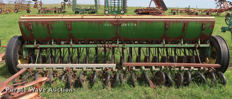 image for item DG3451 (2) John Deere 208 grain drills