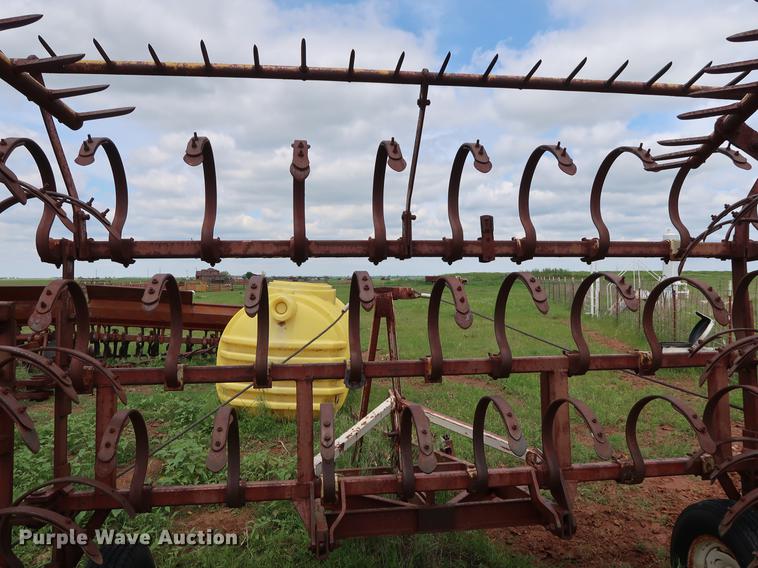 image for item DG3456 Noble Culti-Matic spring tooth harrow