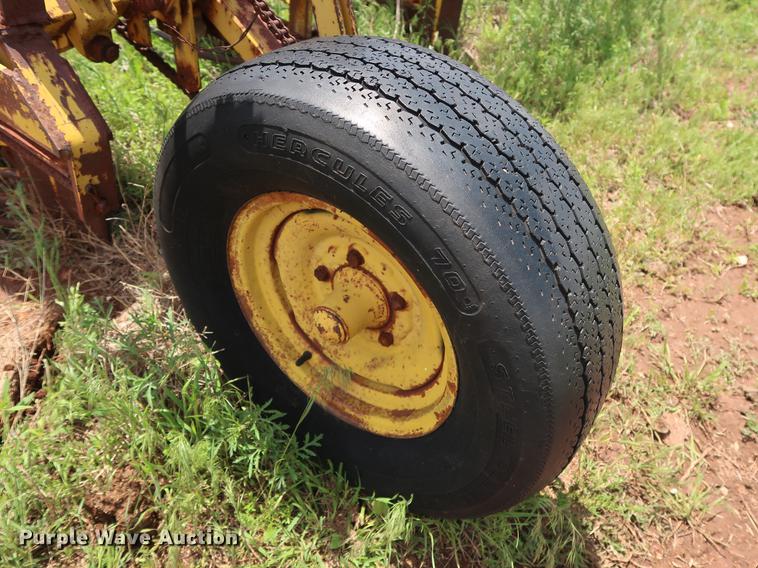 image for item DG3457 Buffalo 4300-B-6 planter