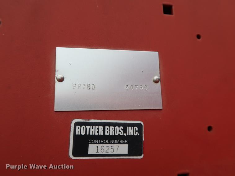 image for item DG3460 2003 New Holland BR780 round baler