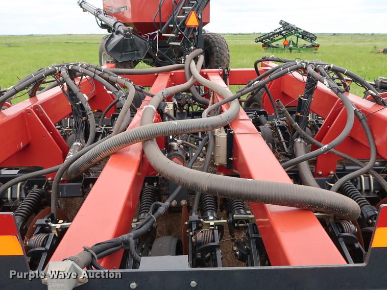 image for item DG3462 2007 Case IH SDX30 air seeder