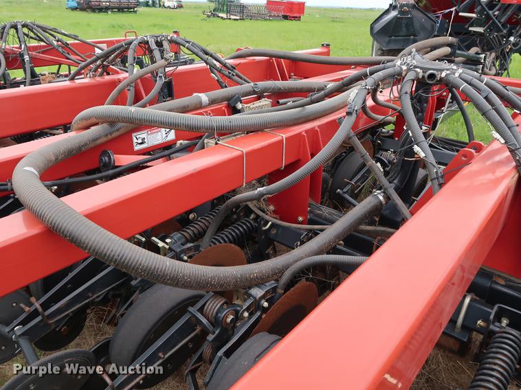 image for item DG3462 2007 Case IH SDX30 air seeder