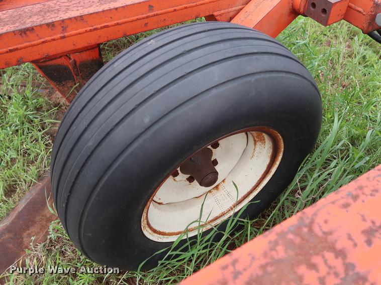 image for item DG3463 Richardson AD Flex stubble mulch sweep plow