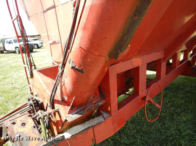 image for item DG5778 Grain cart