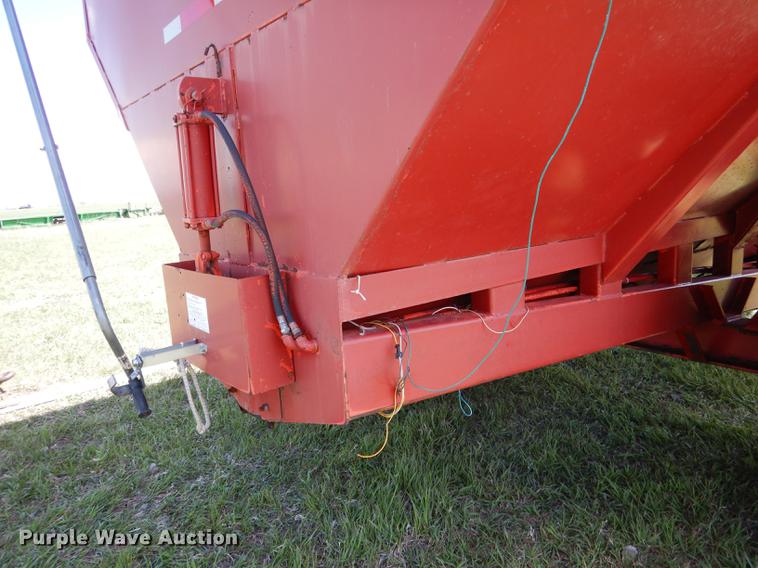 image for item DG5778 Grain cart