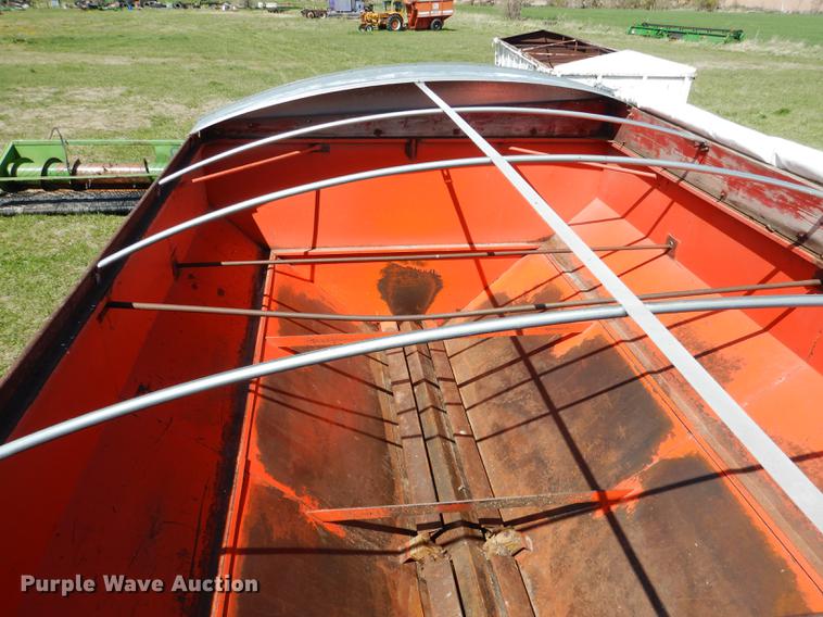 image for item DG5778 Grain cart